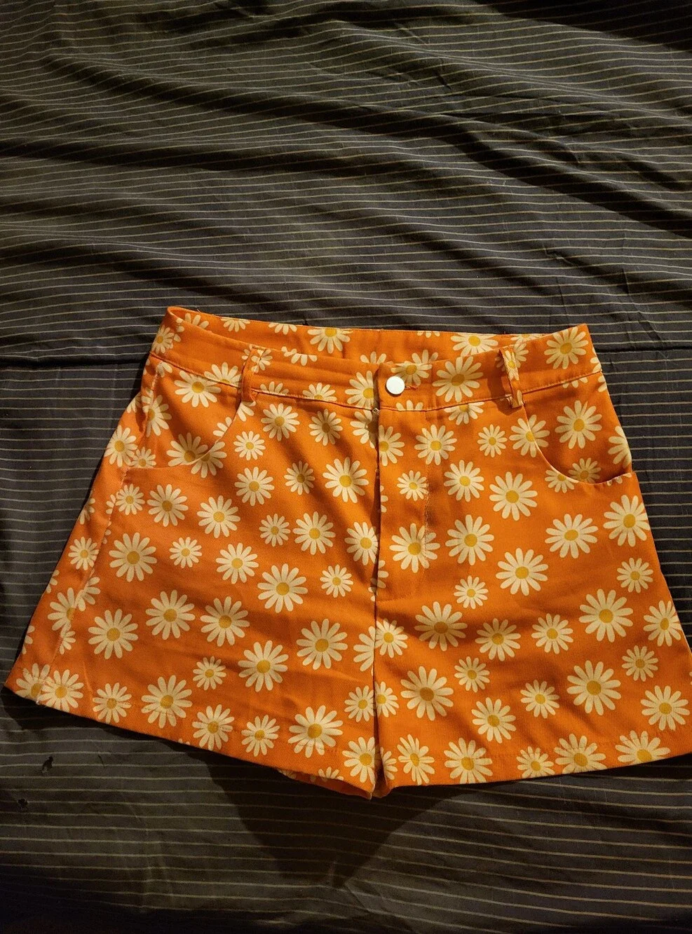 Shein Orange Daisy High Waisted Shorts Size Large Fits Like Medium